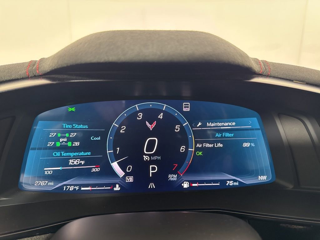 Used 2023 Chevrolet Corvette Stingray Premium Cpe w/ Z51 Performance Package image 29