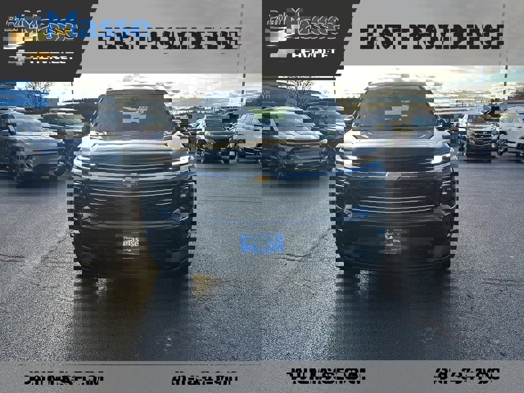 Certified 2024 Chevrolet Traverse LT image 2