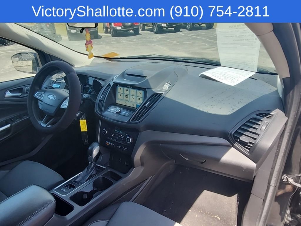 Used 2018 Ford Escape SE w/ SE Sync 3 Package image 29