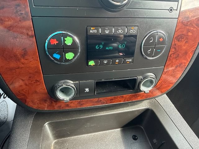 Used 2009 Chevrolet Silverado 1500 LTZ w/ LPO, Deluxe Chrome Package AWD/4WD image 20