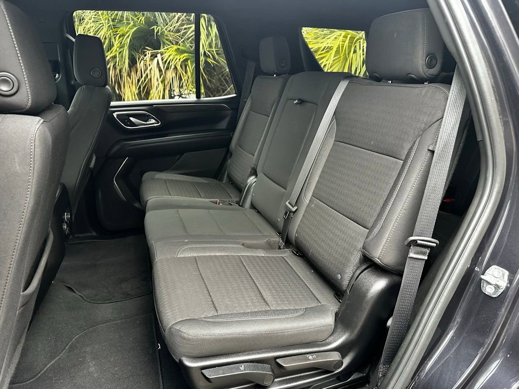 Used 2024 Chevrolet Tahoe LS image 31