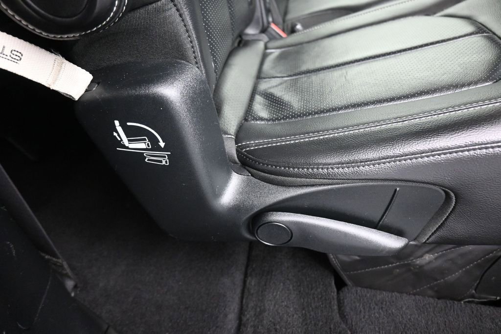 Used 2019 Chrysler Pacifica Touring-L w/ S Appearance Package FWD image 45