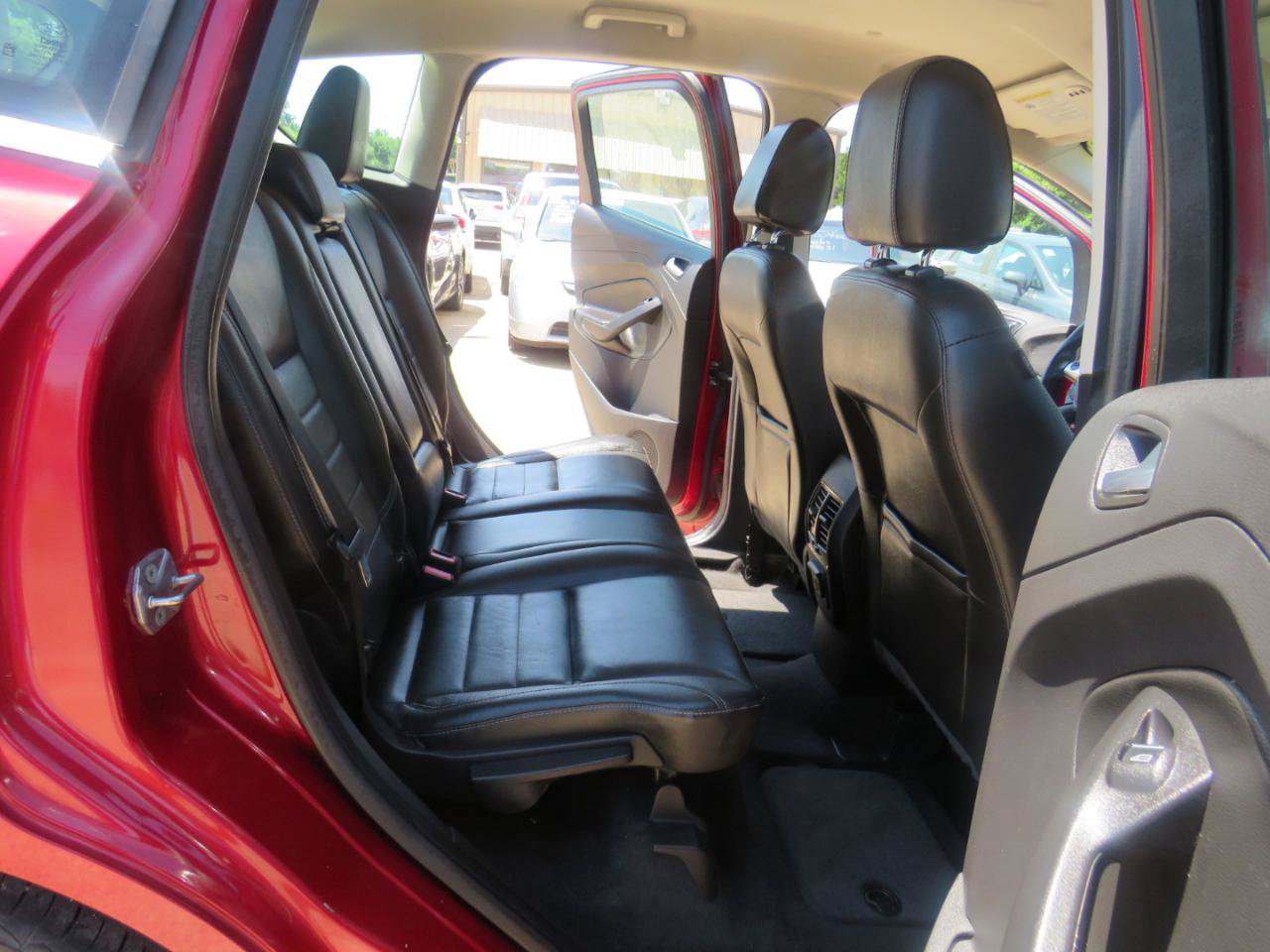 Used 2013 Ford C-MAX Energi SEL w/ Interior Protection Pkg FWD image 23