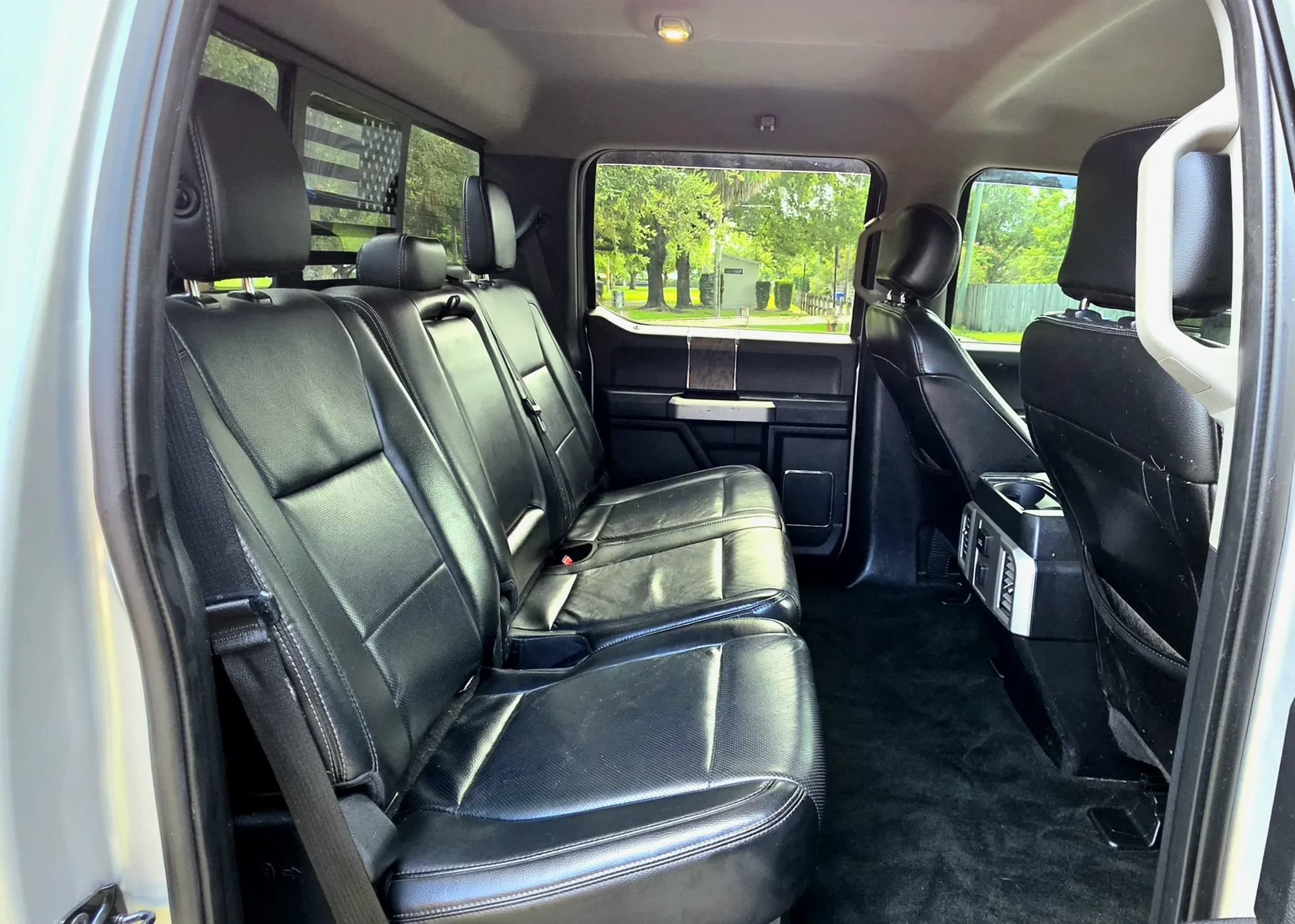 Used 2017 Ford F250 Lariat w/ Chrome Package AWD/4WD image 5