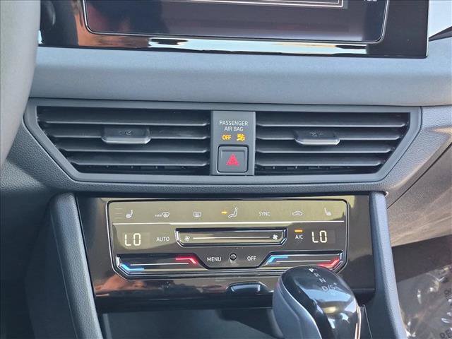 New 2027 Volkswagen Jetta SE FWD image 12