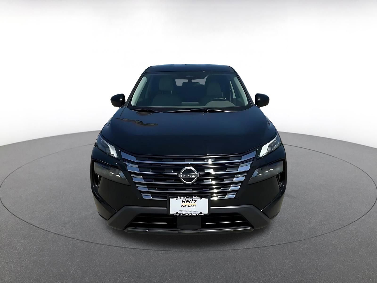 Used 2025 Nissan Rogue SV FWD image 4