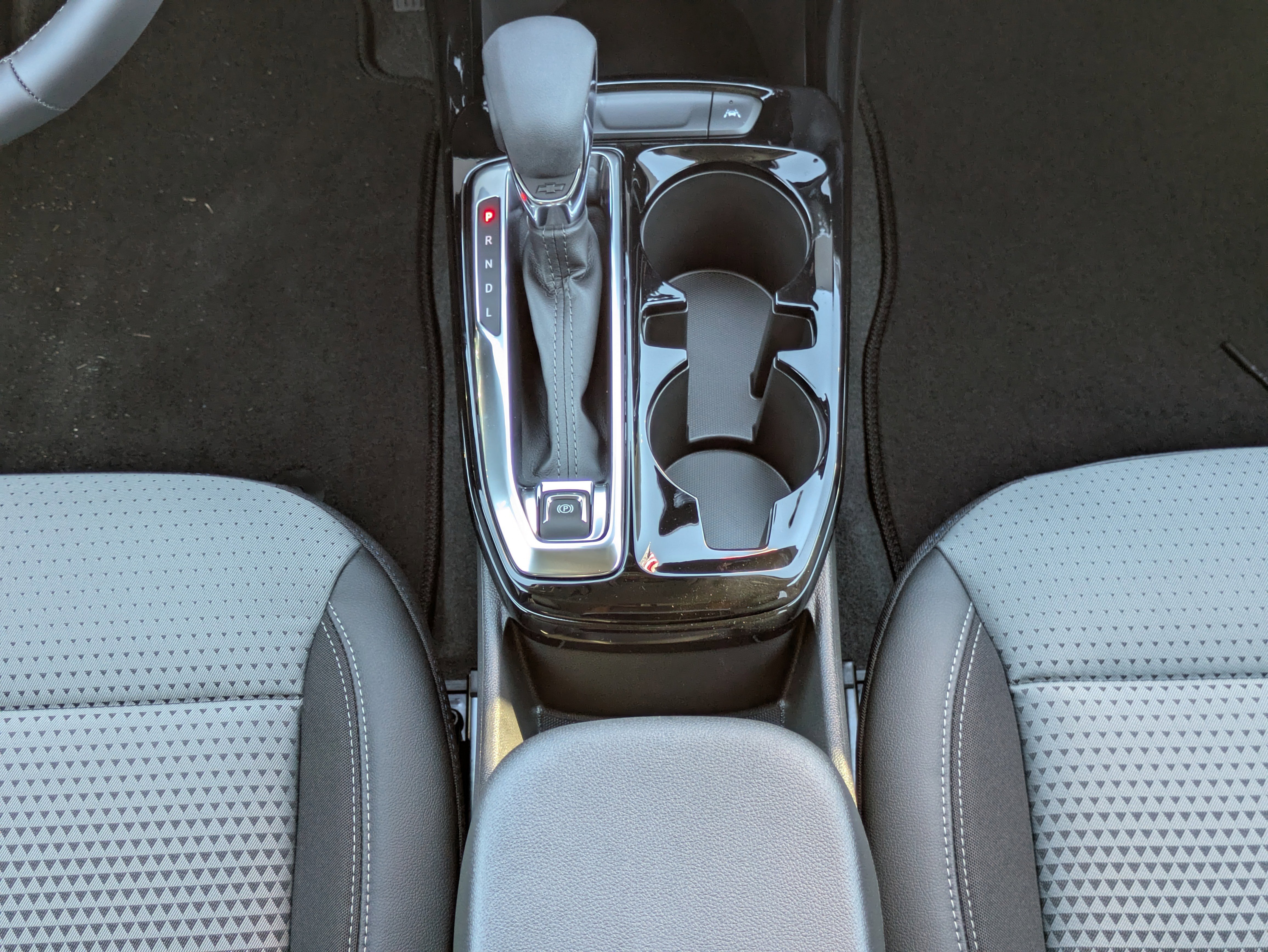 New 2025 Chevrolet Trax LT w/ Driver Confidence Package image 6