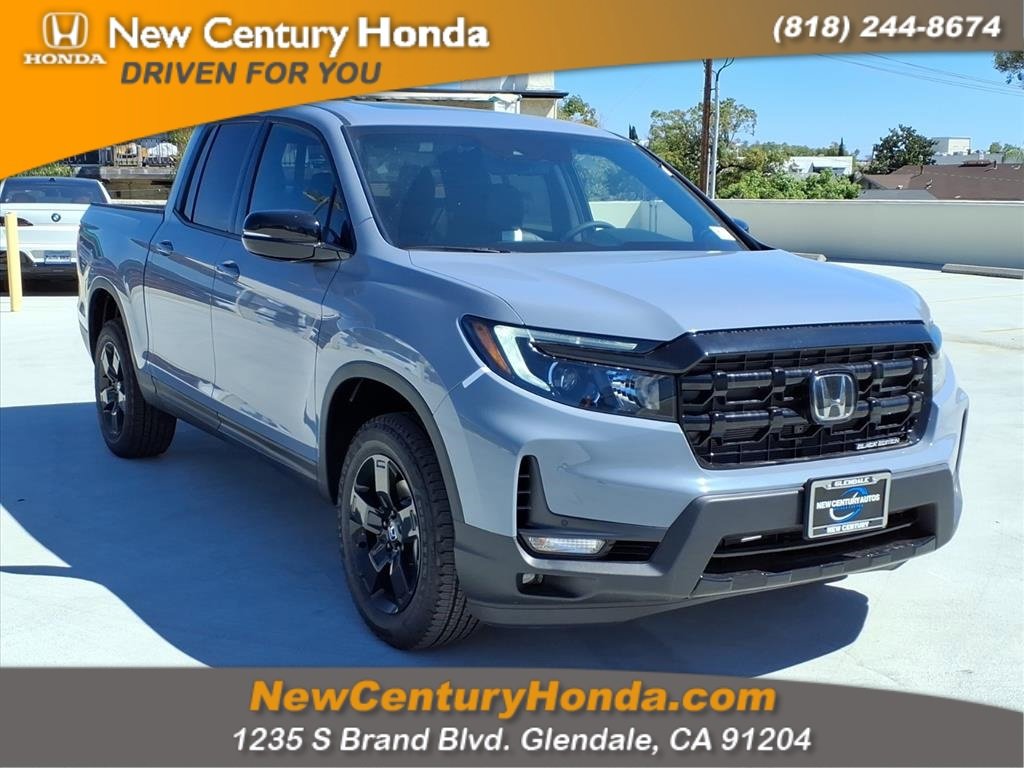 New 2025 Honda Ridgeline Black Edition image 3