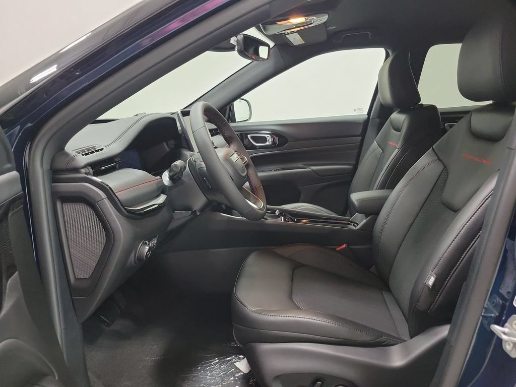 New 2026 Jeep Compass Trailhawk AWD/4WD image 21