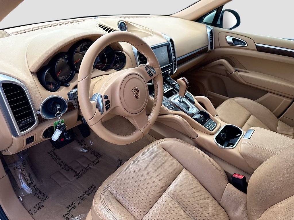 Used 2012 Porsche Cayenne image 25