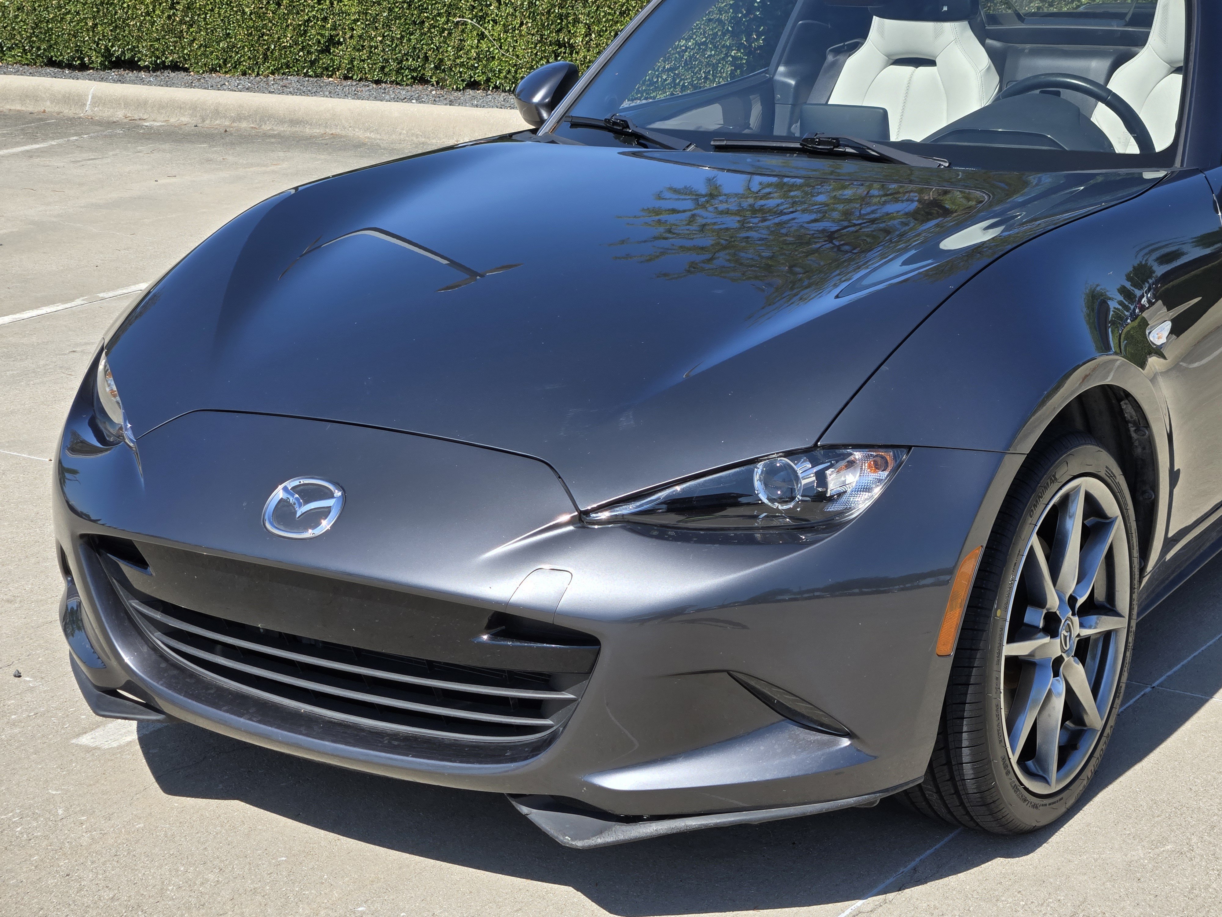 Used 2021 MAZDA MX-5 Miata RF Grand Touring RWD image 13
