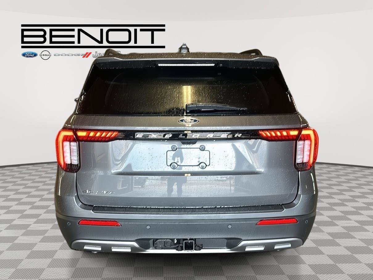 New 2025 Ford Explorer Active w/ Active Comfort Package image 6