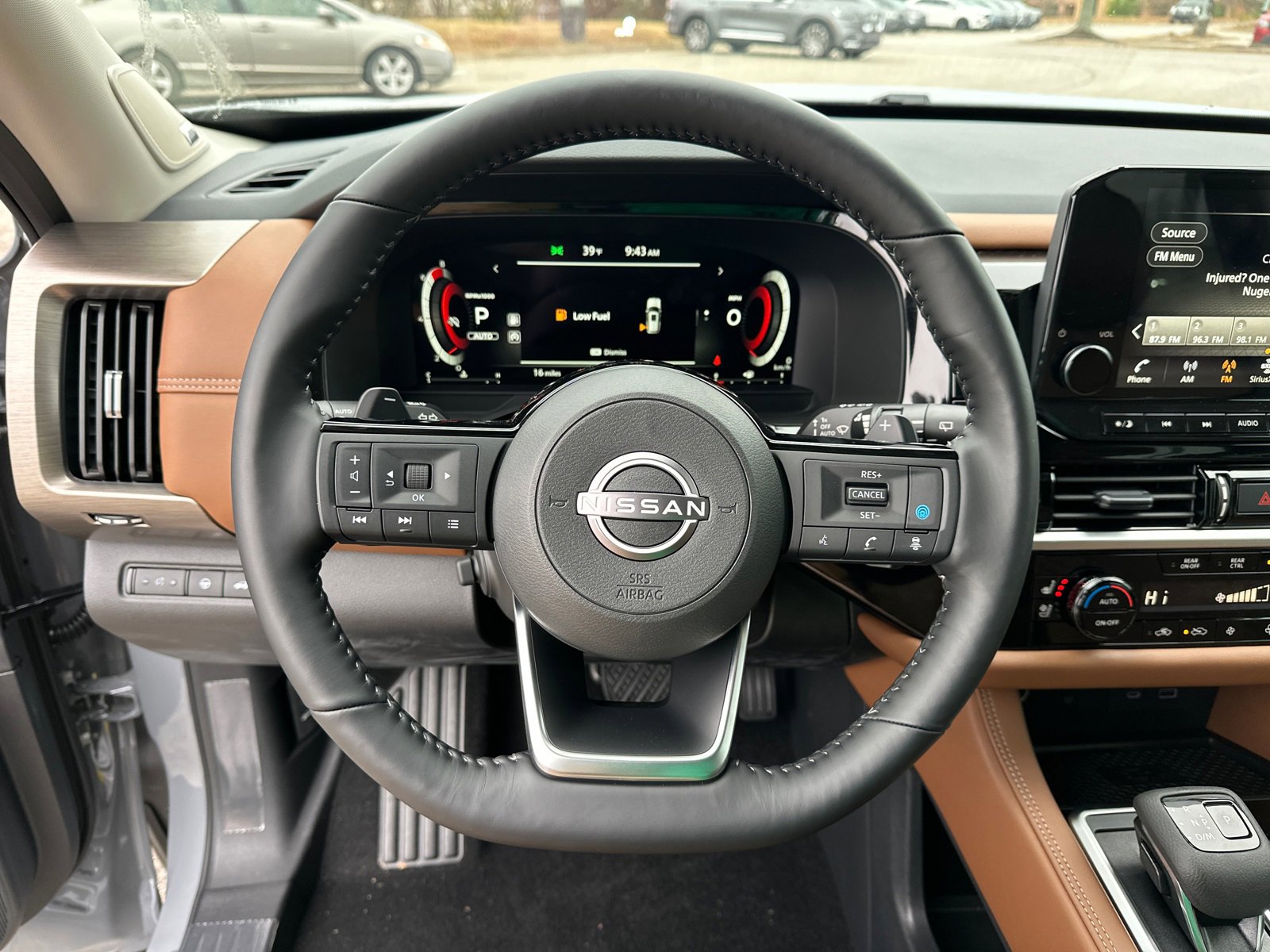 New 2025 Nissan Pathfinder Platinum w/ Lighting Package (N92) image 26