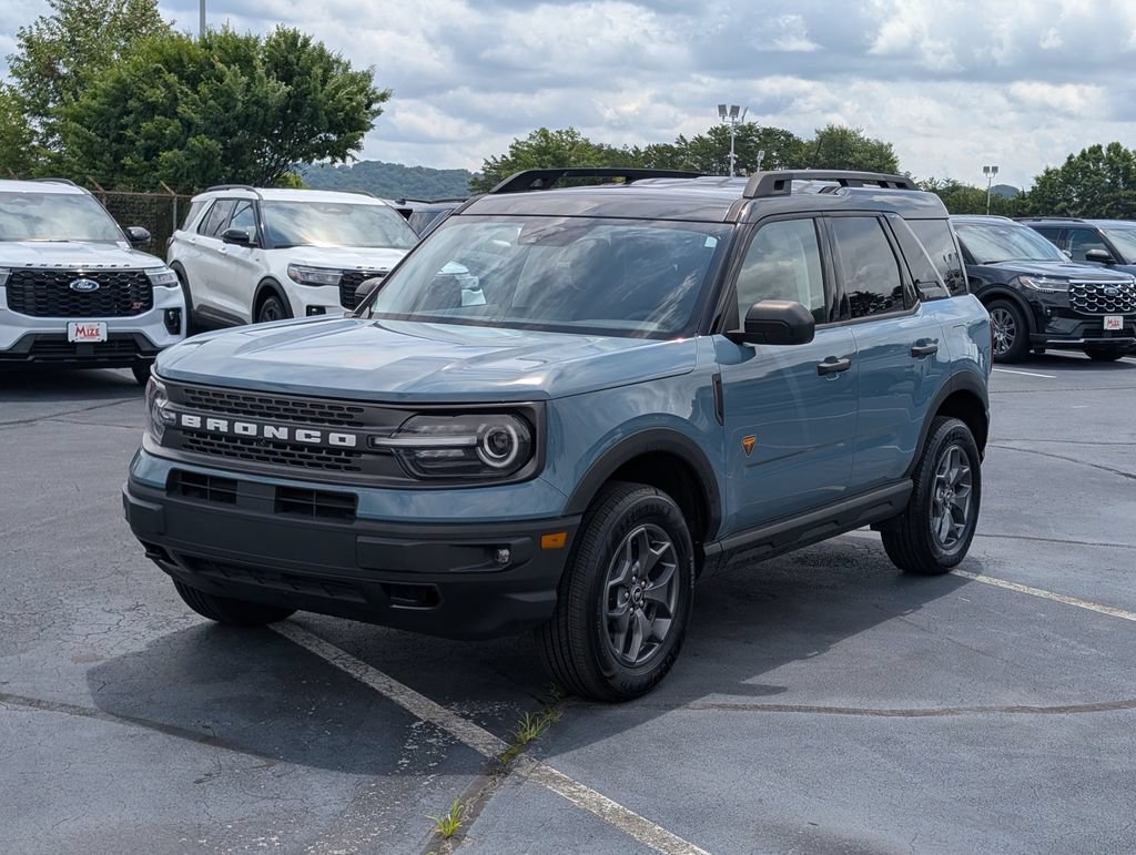 Used 2021 Ford Bronco Sport Badlands AWD/4WD image 3