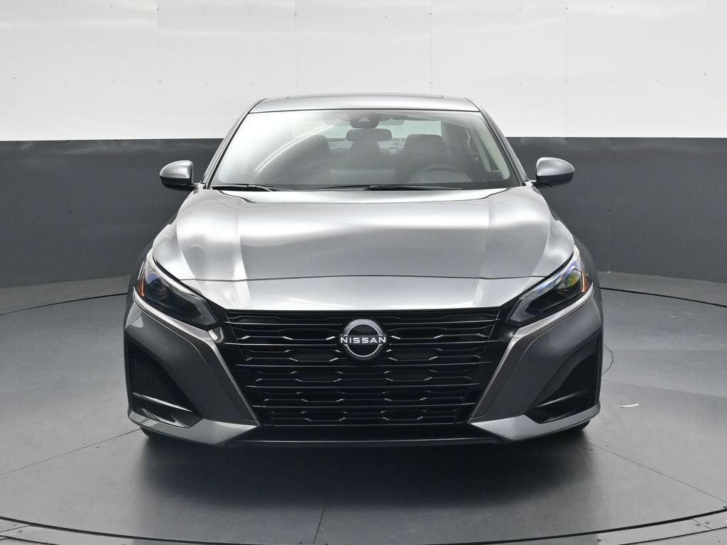 New 2026 Nissan Altima 2.5 SV AWD/4WD image 12