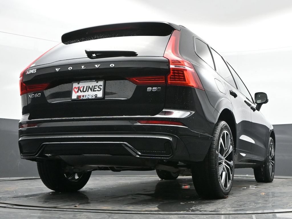 Used 2025 Volvo XC60 B5 Plus w/ Protection Package Premier AWD/4WD image 48