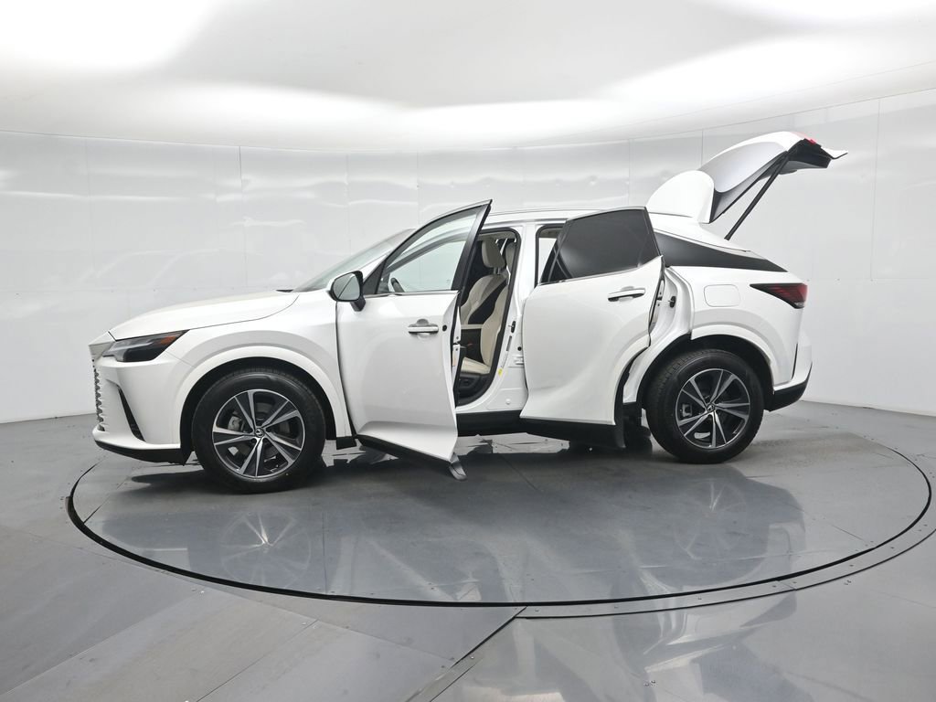 Used 2024 Lexus RX 350h w/ Convenience Package AWD/4WD image 38