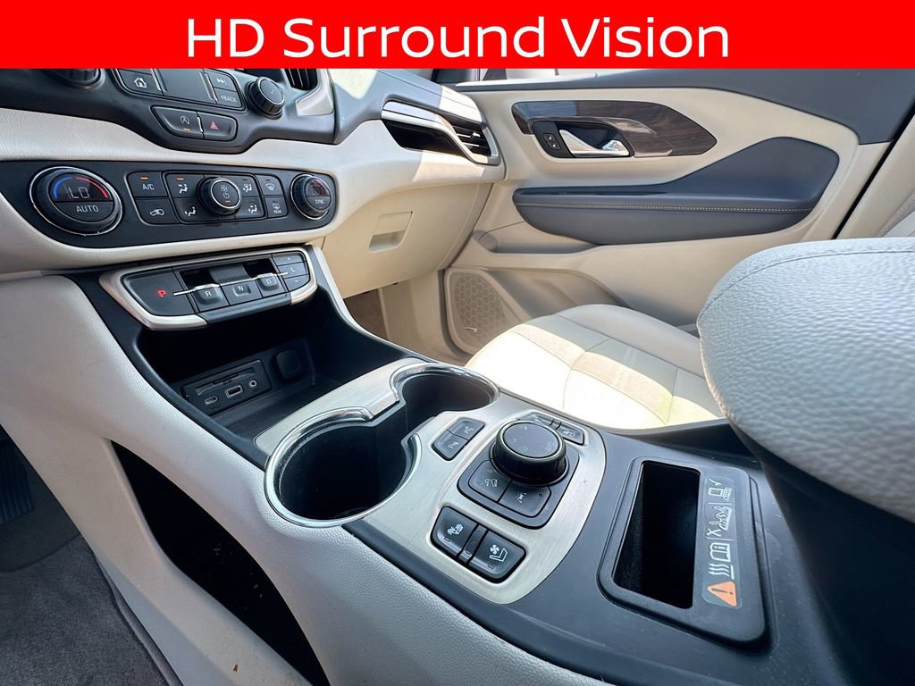 Used 2024 GMC Terrain Denali w/ Denali Premium Package AWD/4WD image 26