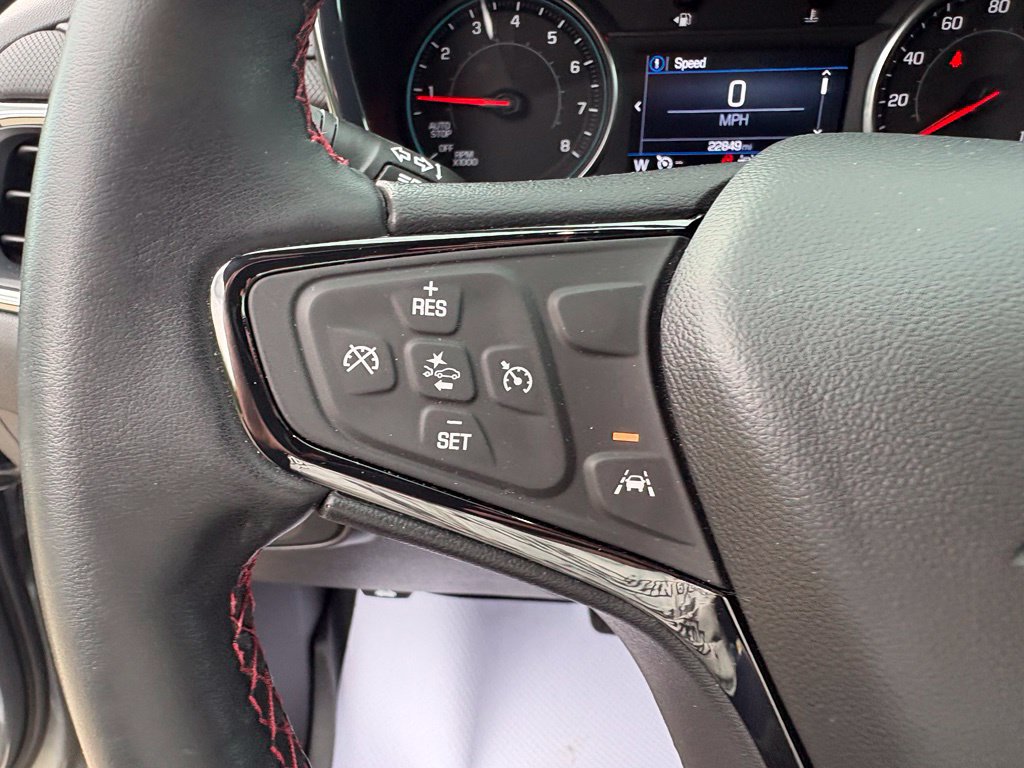 Used 2024 Chevrolet Equinox RS FWD image 19