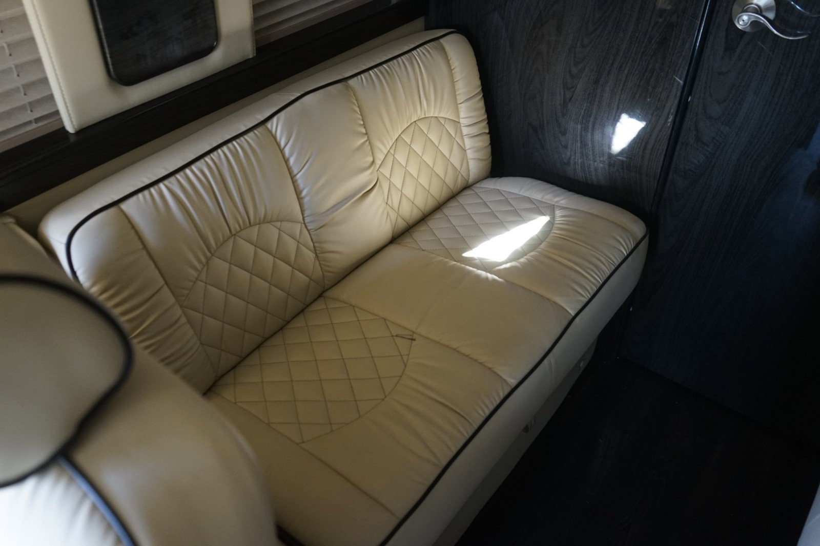 Used 2017 Mercedes-Benz Sprinter 3500 image 26