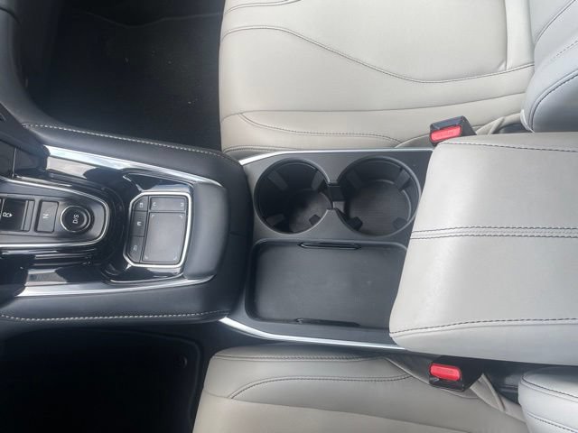Used 2025 Acura RDX SH-AWD image 28