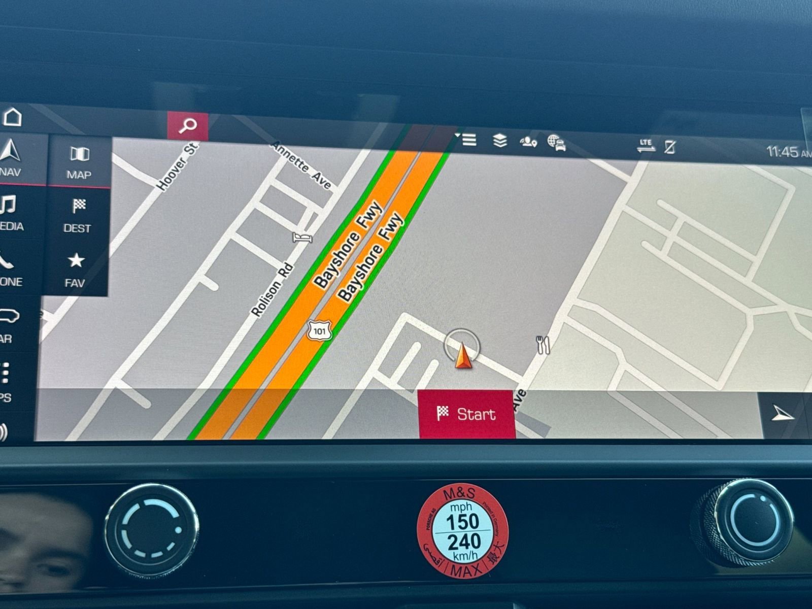 New 2026 Porsche Macan Turbo image 23