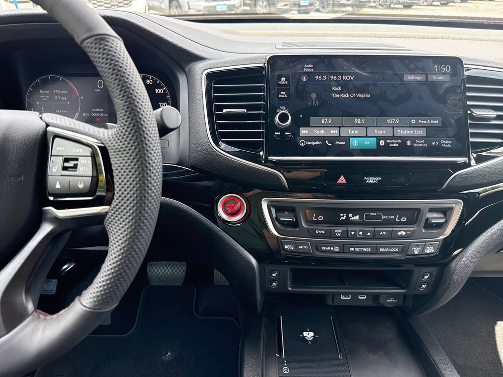 New 2026 Honda Ridgeline Black Edition image 16