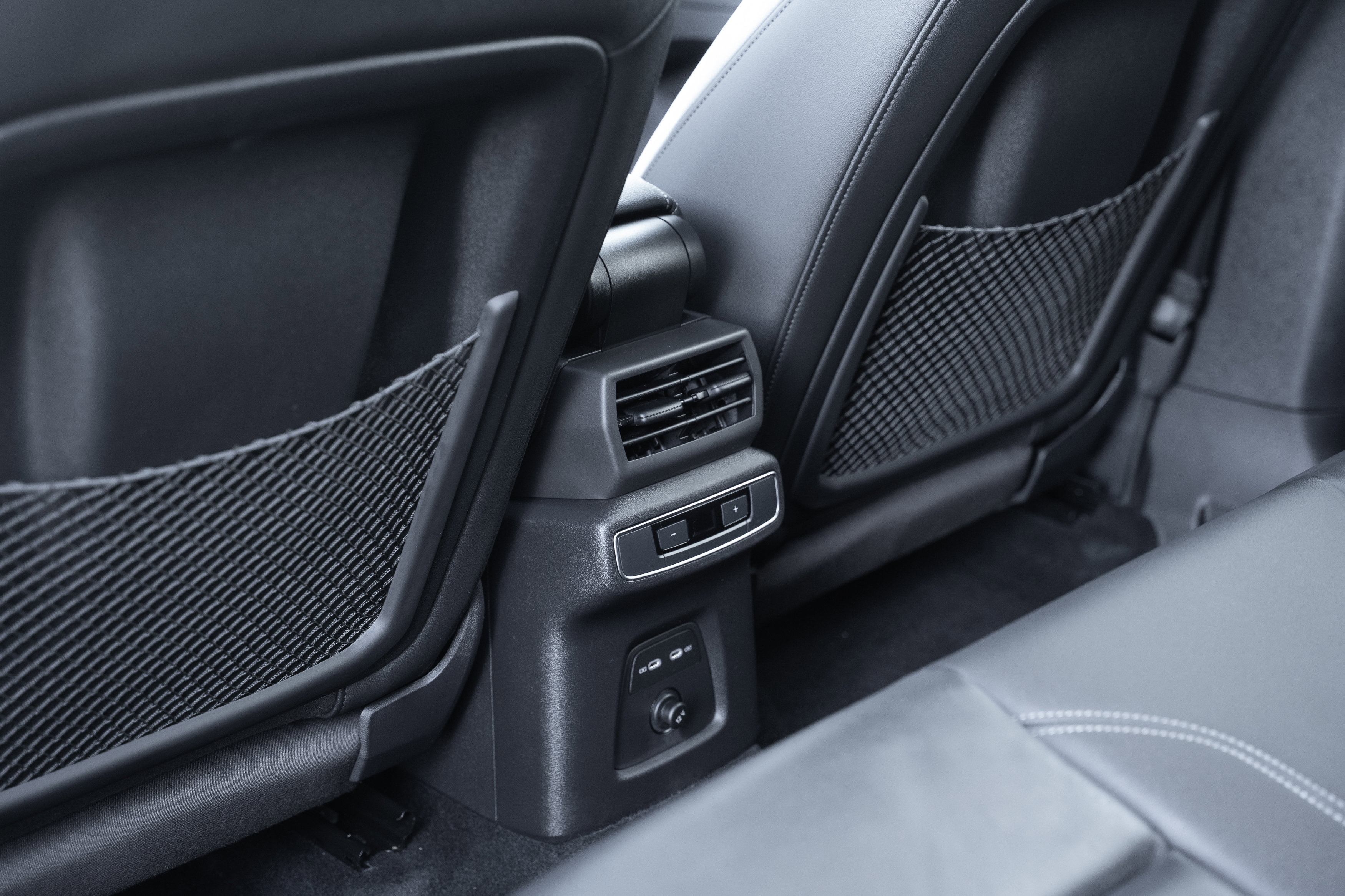 Certified 2024 Audi Q4 e-tron Premium Plus w/ Premium Plus image 26