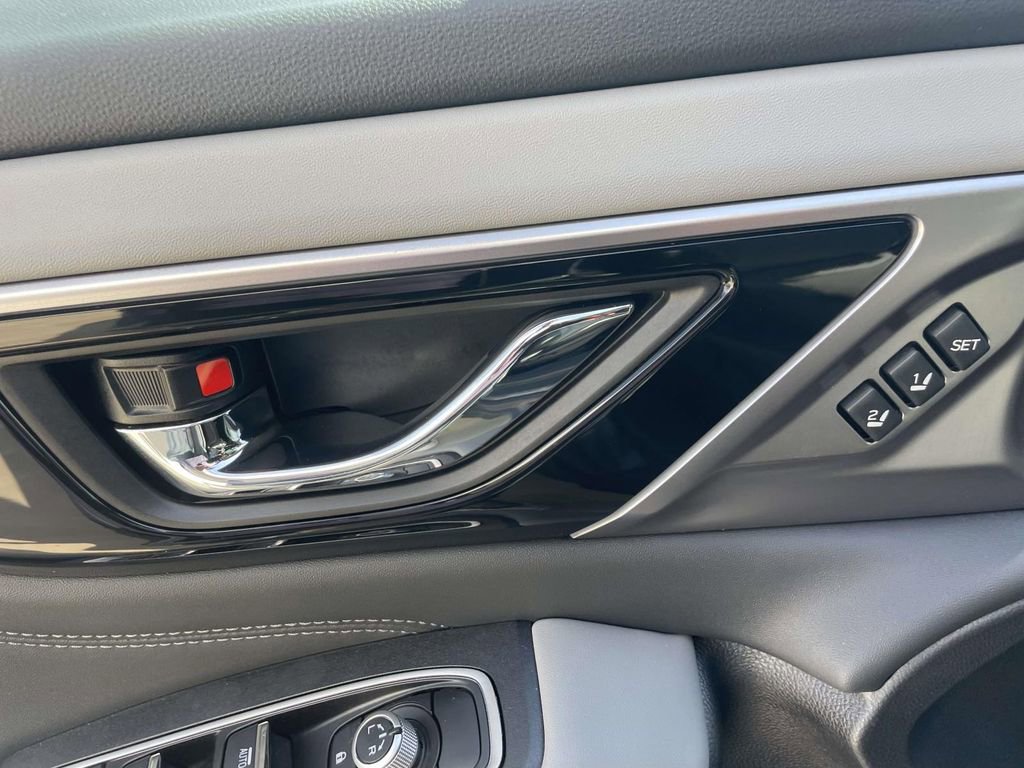 Used 2023 Subaru Outback Limited XT image 18