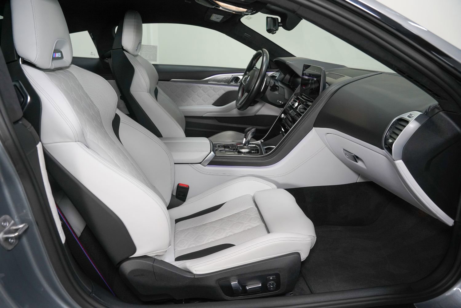 Used 2023 BMW M8 Competition image 29