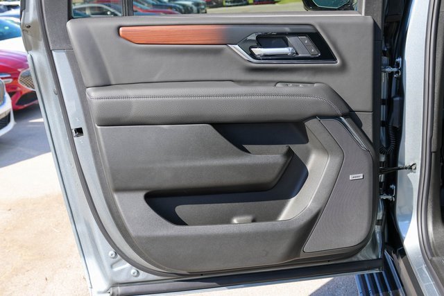 New 2026 GMC Yukon XL Denali image 13