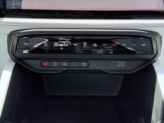 New 2026 Jeep Cherokee Limited AWD/4WD image 35
