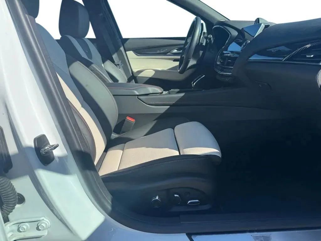 Used 2024 Cadillac CT5 Sport w/ Super Cruise 2 Package image 12