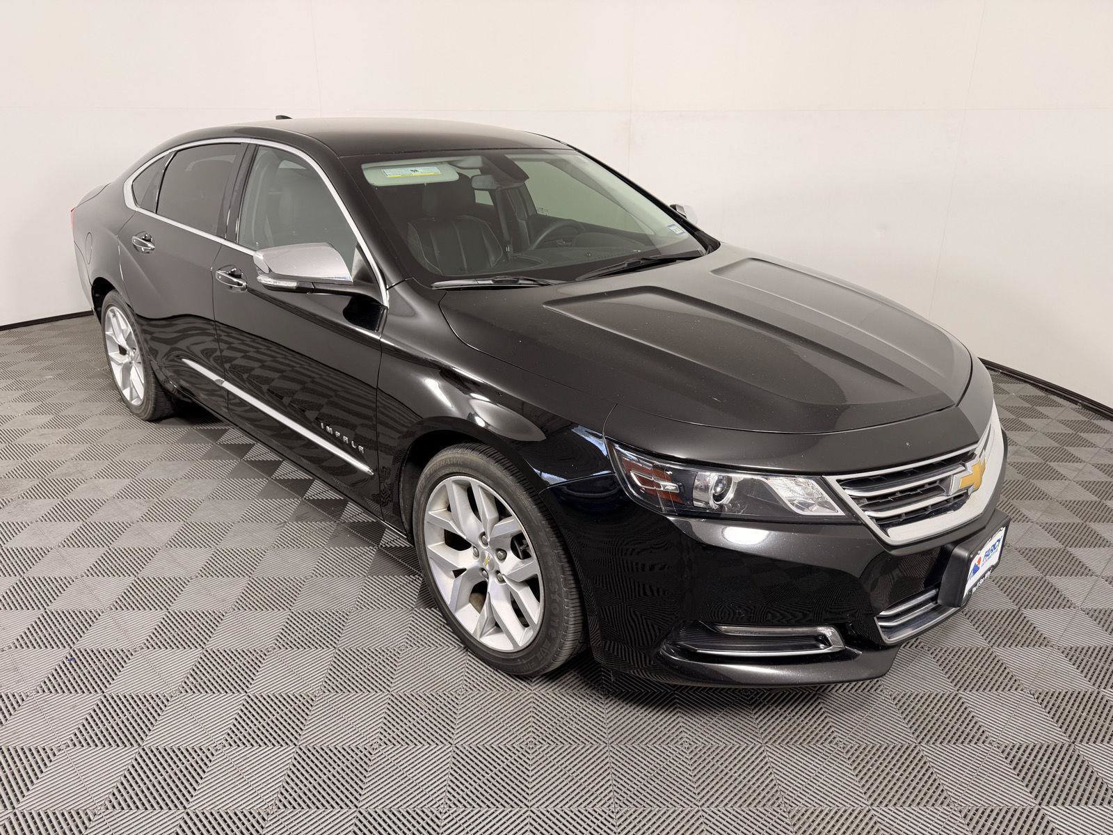 Used 2018 Chevrolet Impala Premier FWD image 10