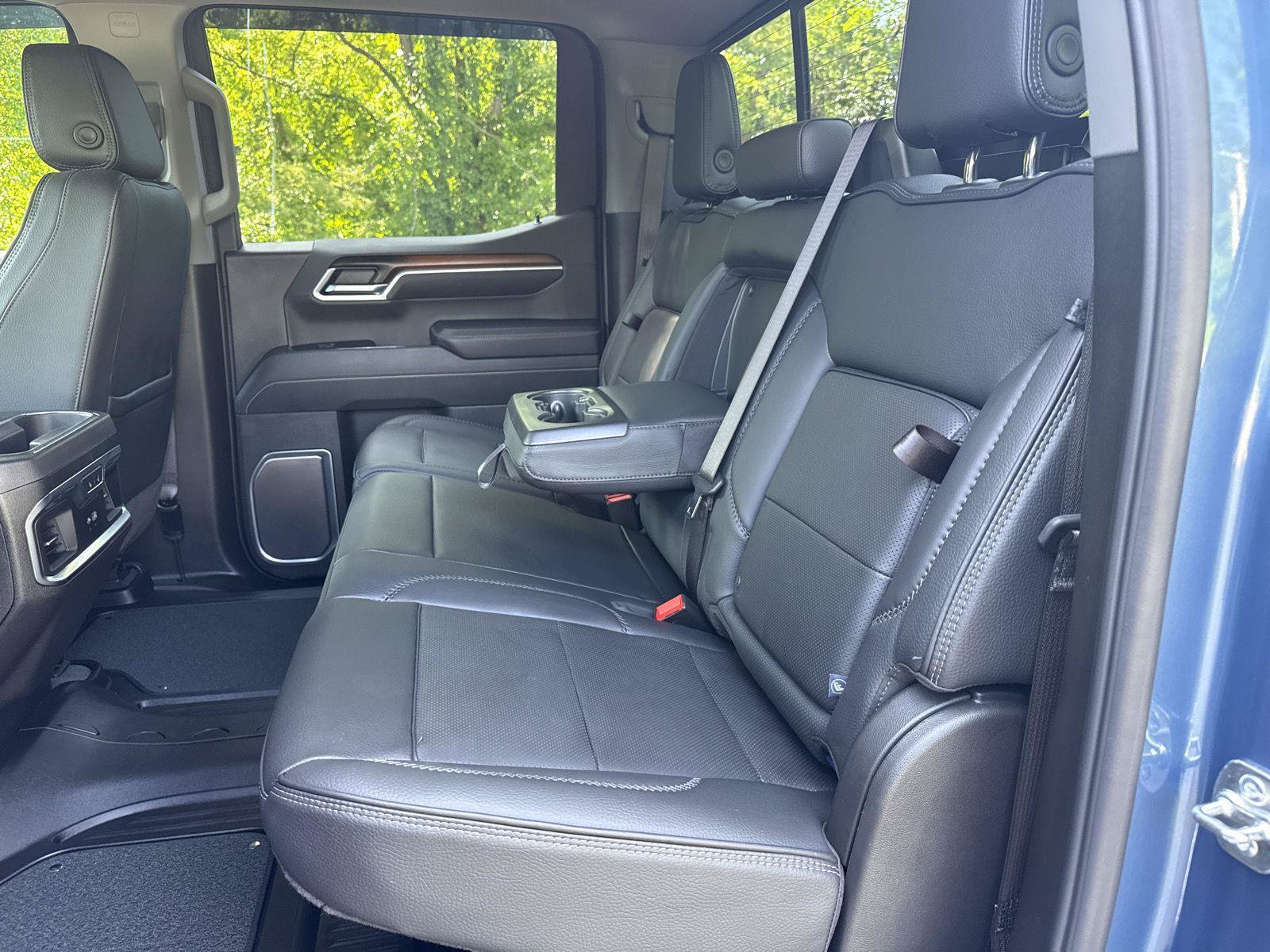 Used 2025 GMC Sierra 1500 Denali AWD/4WD image 19