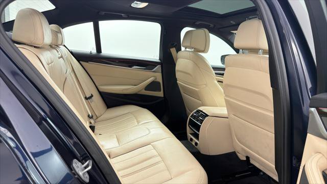 Used 2018 BMW 540i RWD image 19