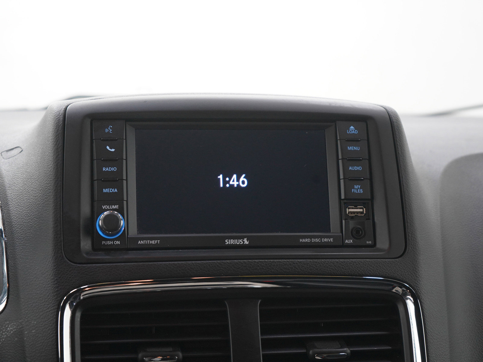 Used 2019 Dodge Grand Caravan SXT w/ Rear Park Assist Package FWD image 16