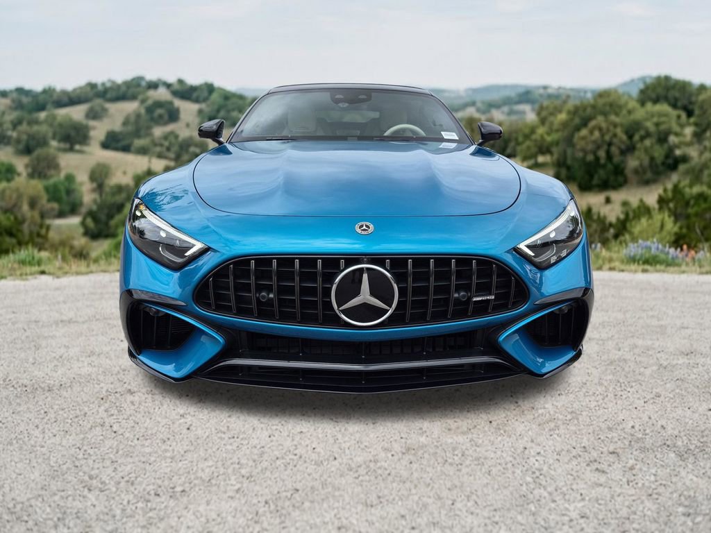 Used 2022 Mercedes-Benz SL 63 AMG 4MATIC video 2