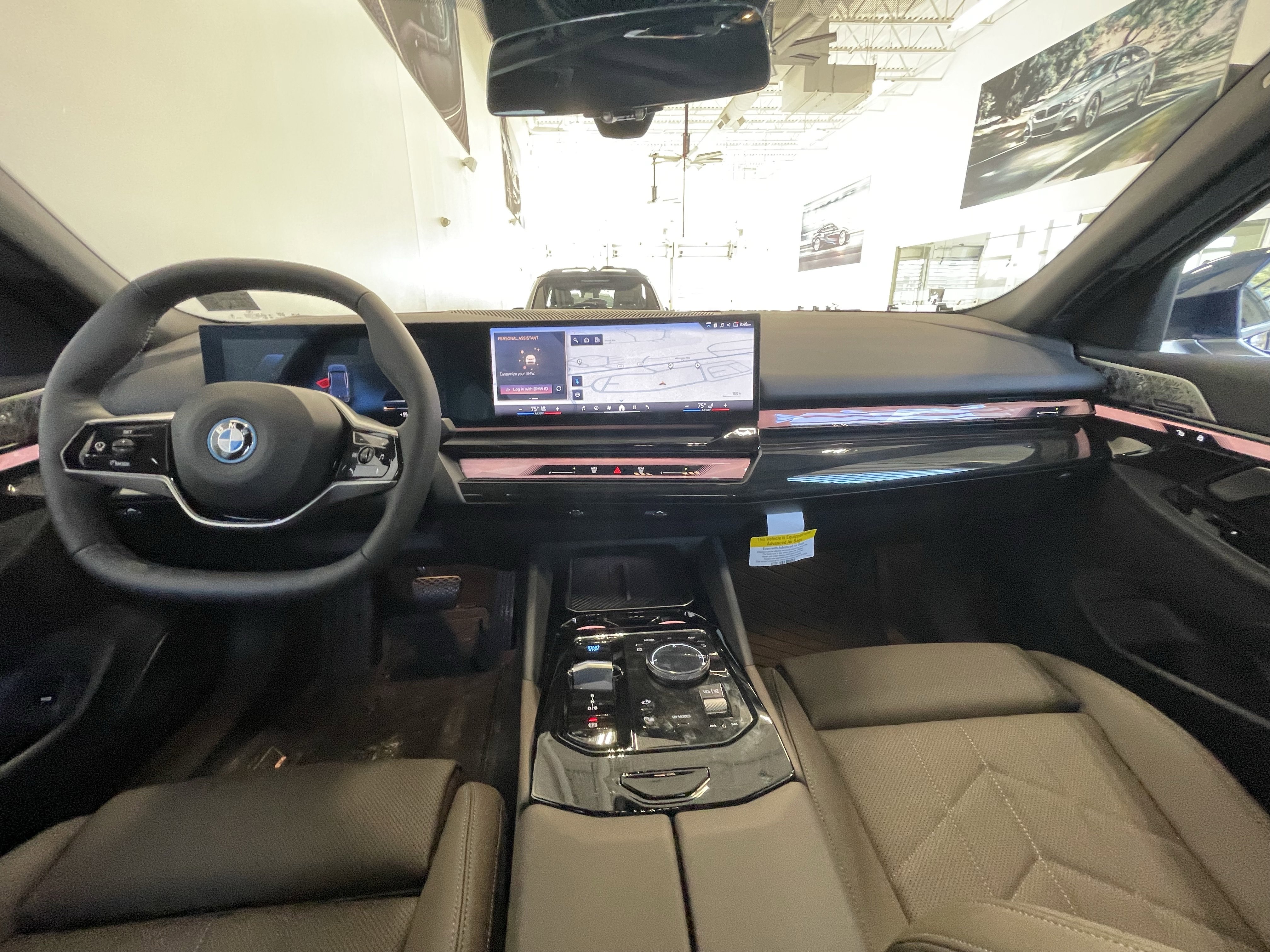 Used 2026 BMW i5 eDrive40 AWD/4WD image 16