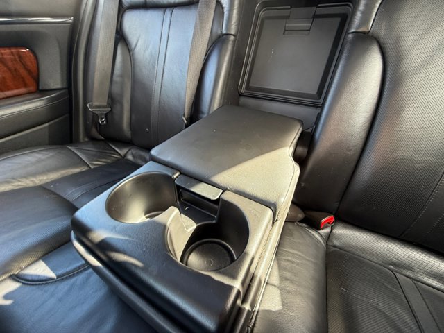 Used 2014 Lincoln MKS AWD w/ Equipment Group 101A image 25