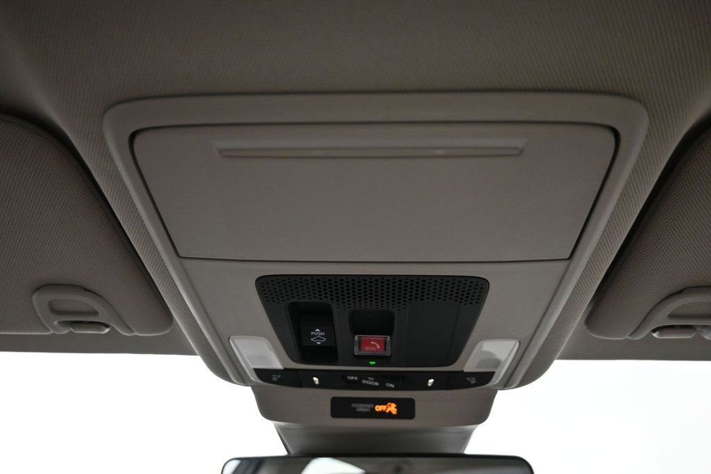 Certified 2024 Honda Accord Touring image 17