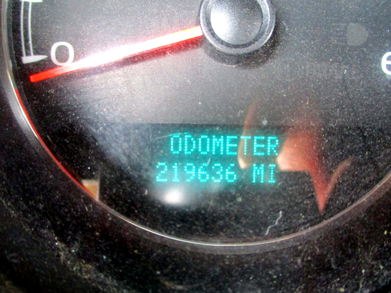 Used 2012 Chevrolet Suburban LS w/ All-Star Edition AWD/4WD image 11