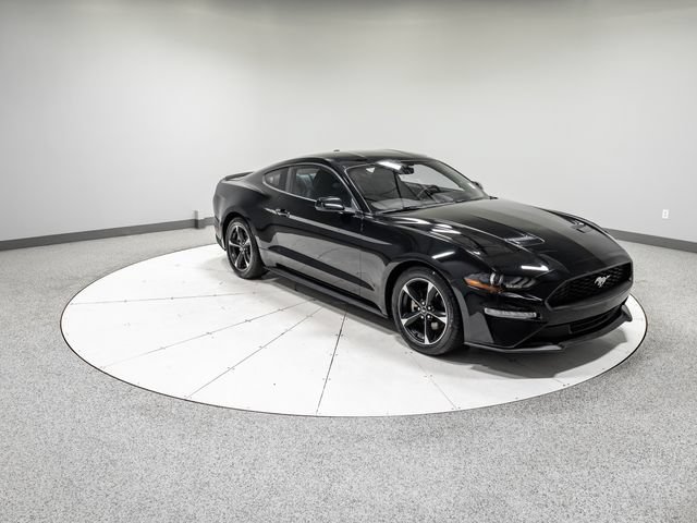Used 2018 Ford Mustang Coupe w/ Equipment Group 101A RWD image 20