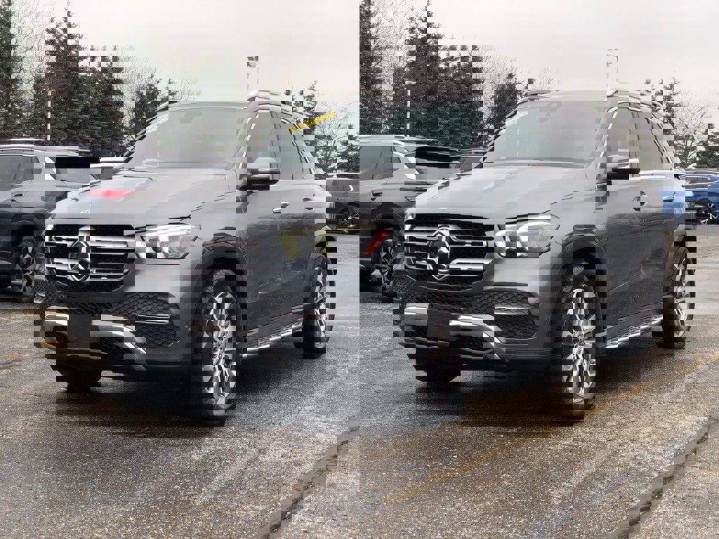 Used 2022 Mercedes-Benz GLE 350 4MATIC w/ Premium Package image 3