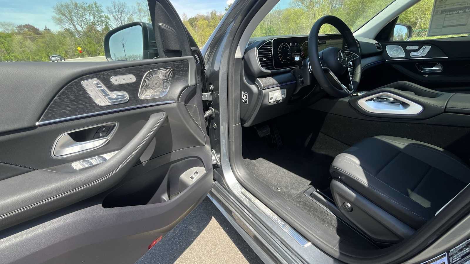 New 2026 Mercedes-Benz GLE 350 4MATIC image 14