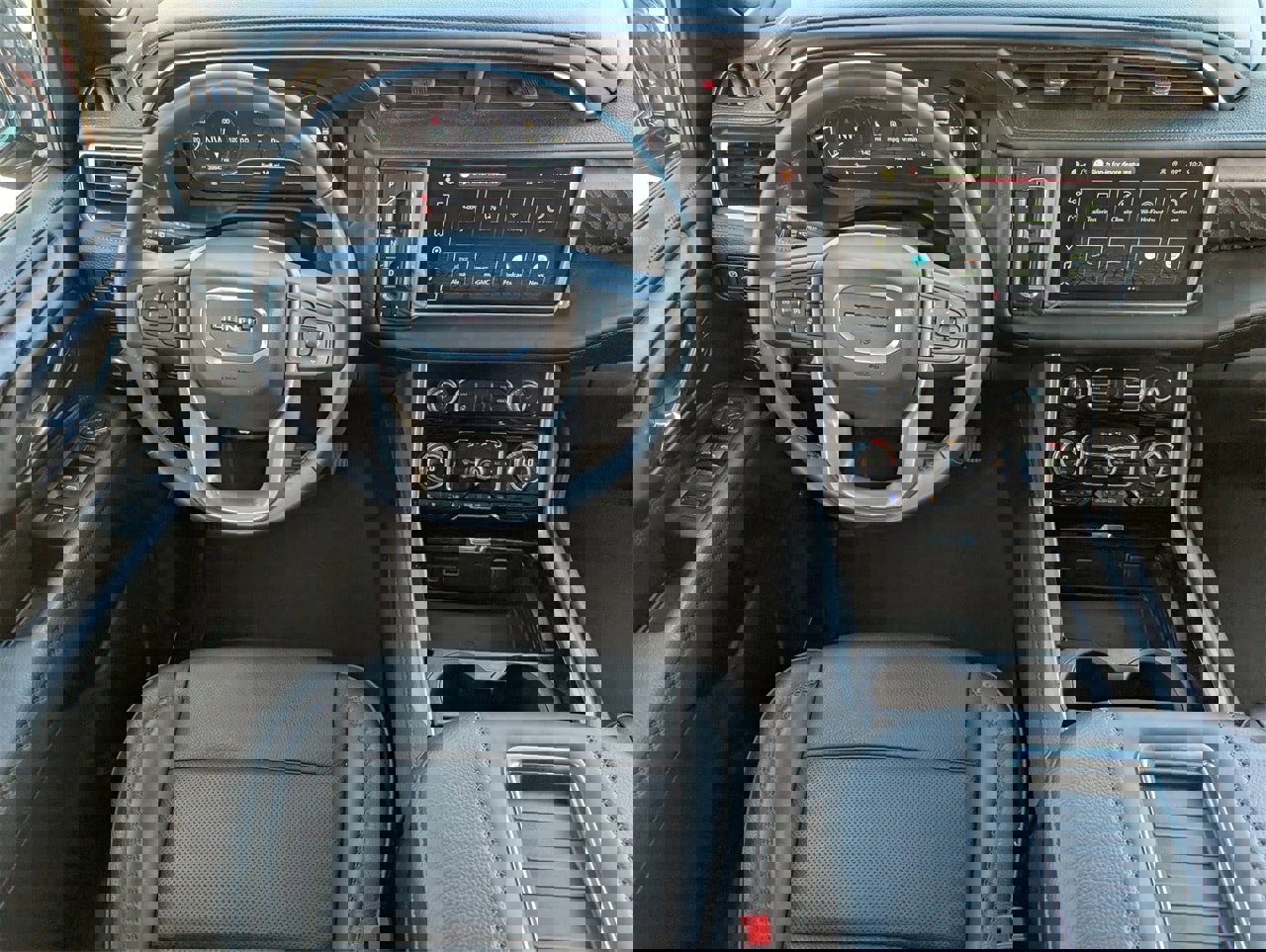 Used 2024 GMC Yukon Denali w/ Max Trailering Package image 10