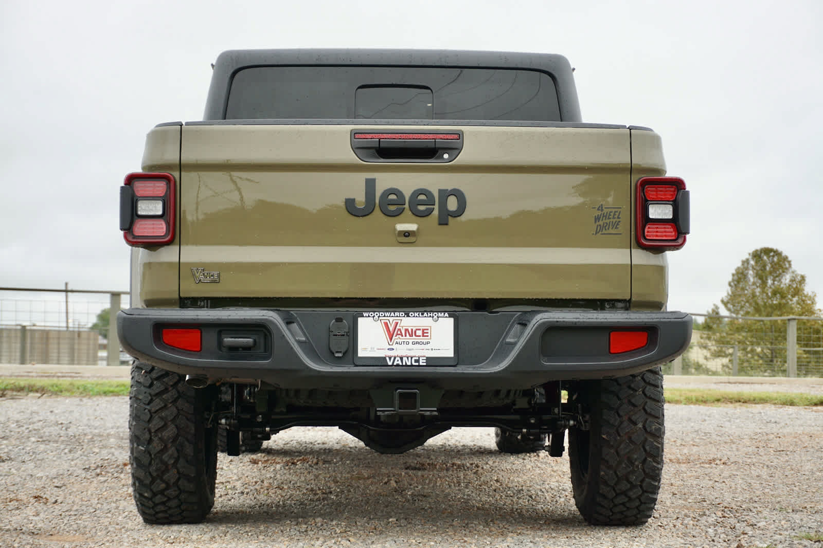 New 2027 Jeep Gladiator Sport AWD/4WD image 9