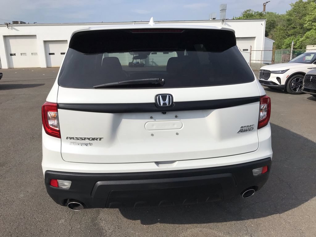 Used 2021 Honda Passport Sport image 4