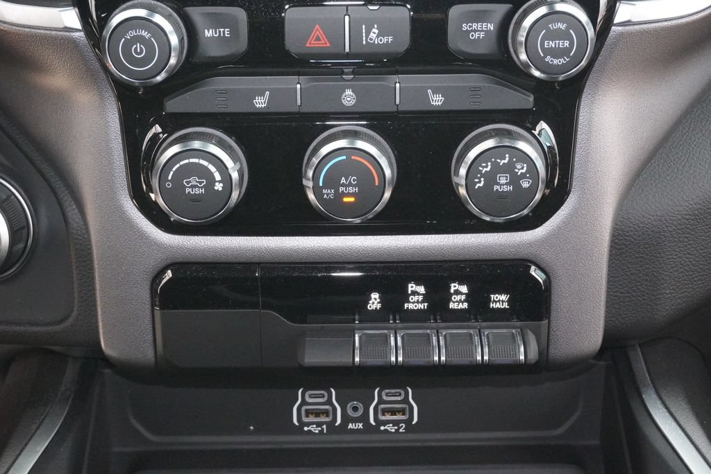 Used 2025 RAM 1500 Lone Star AWD/4WD image 19
