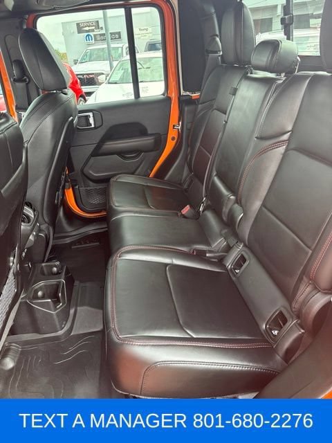 Used 2025 Jeep Gladiator Rubicon AWD/4WD image 14